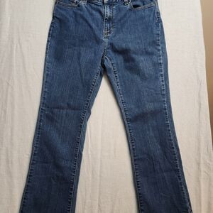 Womans Petite Size 10 L.L. Bean Deep Indigo Boot Cut Jeans